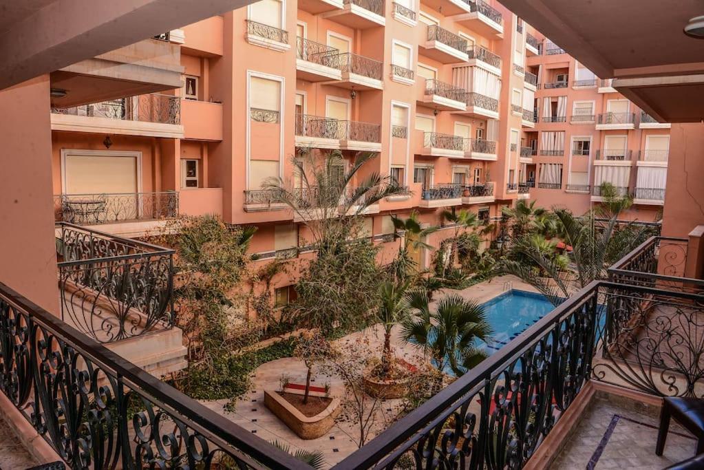 Beautiful, Great Equipped 122 M Holiday Apartment Near Majorelle Garden And Gueliz With Pool Views And A Large Balcony And Terrace Marrakesch Exterior foto