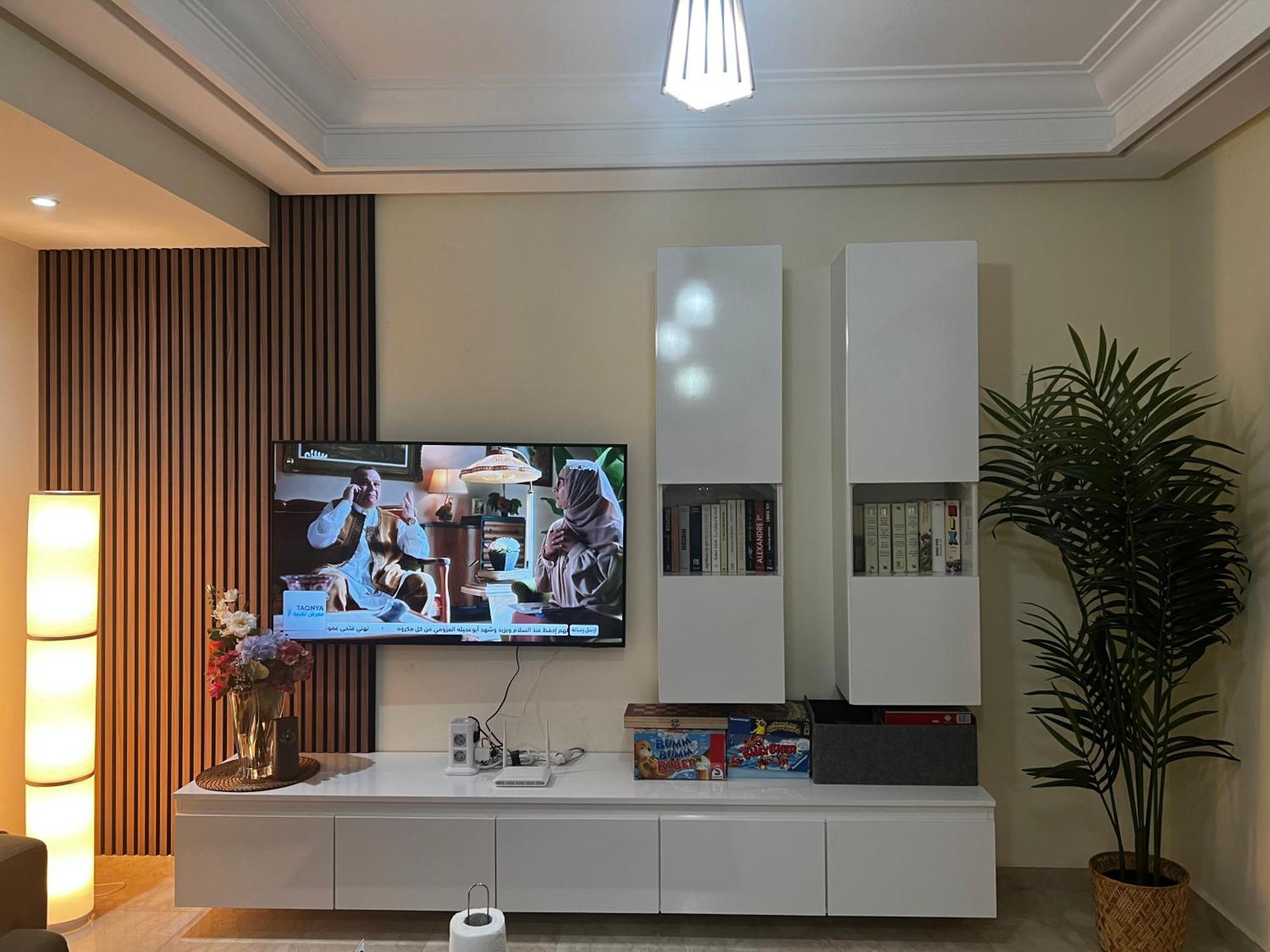 Beautiful, Great Equipped 122 M Holiday Apartment Near Majorelle Garden And Gueliz With Pool Views And A Large Balcony And Terrace Marrakesch Exterior foto