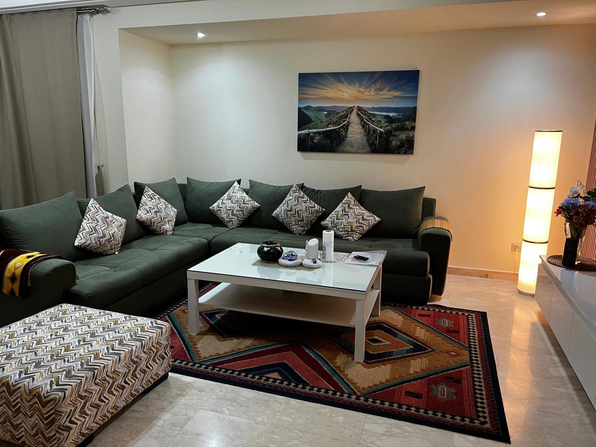 Beautiful, Great Equipped 122 M Holiday Apartment Near Majorelle Garden And Gueliz With Pool Views And A Large Balcony And Terrace Marrakesch Exterior foto